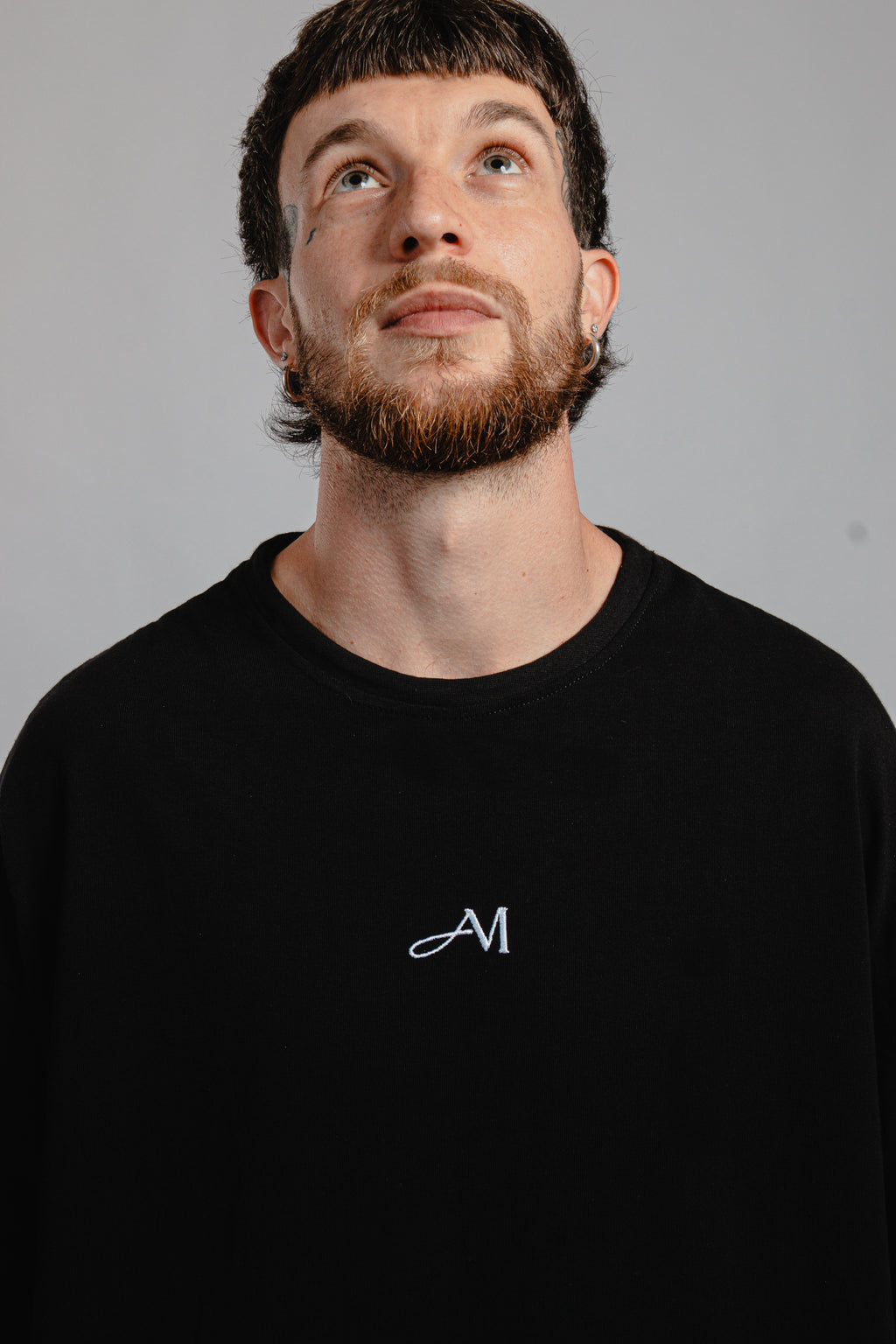 T-SHIRT NOIR LOGO BLANC