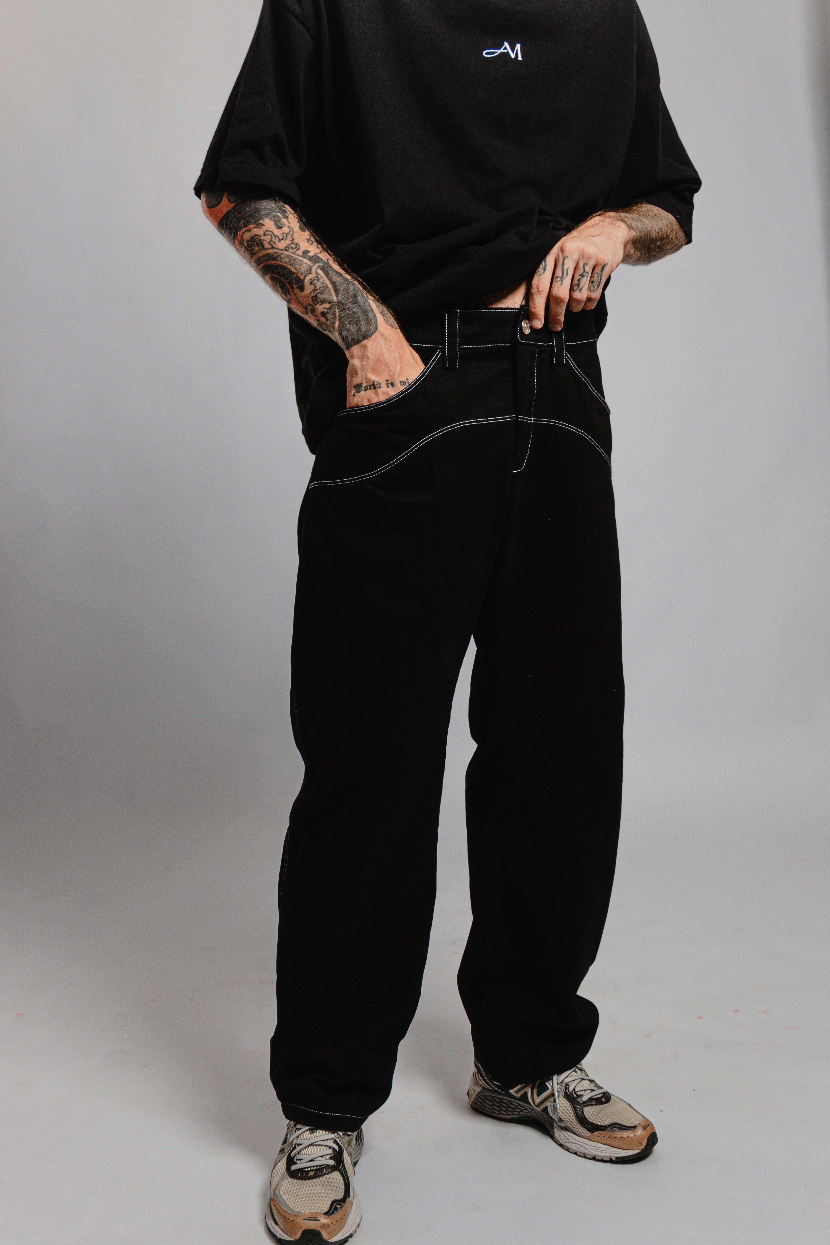 PANTALON NOIR SURPIQURES TAILLE BASSE