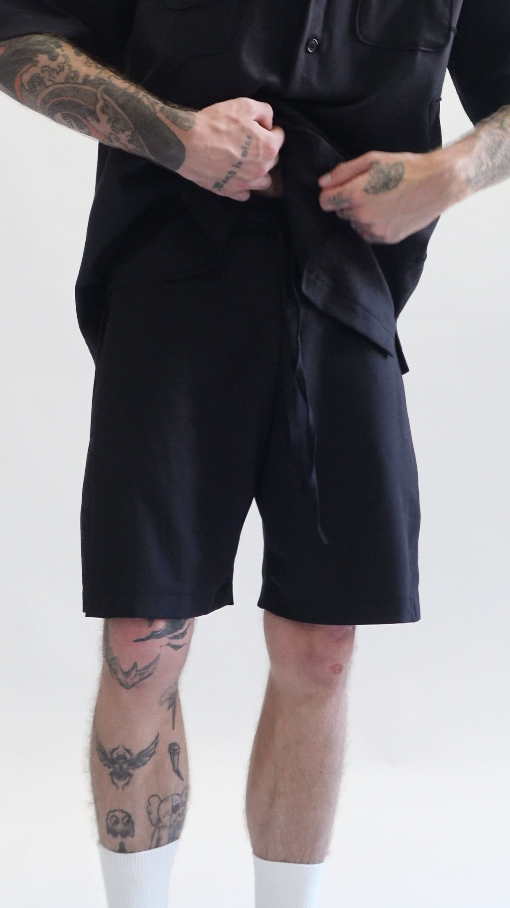 SHORT NOIR